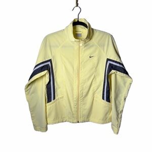 Nike Yellow Jacket Black Vintage Size M Windbreaker Y2K Activewear Outdoor EUC